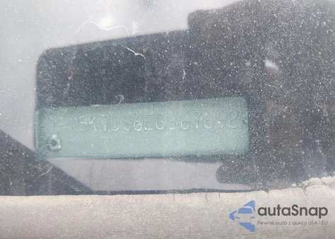 2014 Ford Explorer Xlt z USA, uszkodzony, nr VIN 1FM5K7D86EGB67692